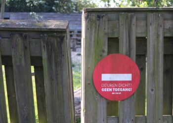Diergaarde Blijdorp gaat verlaten vogelarena heropenen