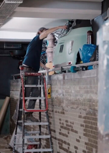 Artis deelt beelden van vernieuwd grachtenaquarium, mét fatbike en biro