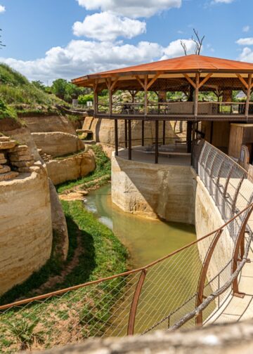Unieke dierentuin in steengroeve heeft grote bouwplannen: nieuw roofdierengebied