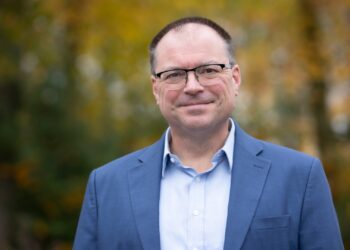 Voormalig Blijdorp-directeur Marc Damen krijgt leiding over buitenlandse dierentuin