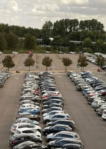 Blijdorp werkt met nieuw systeem: parkeerkaarten vanaf morgen ongeldig