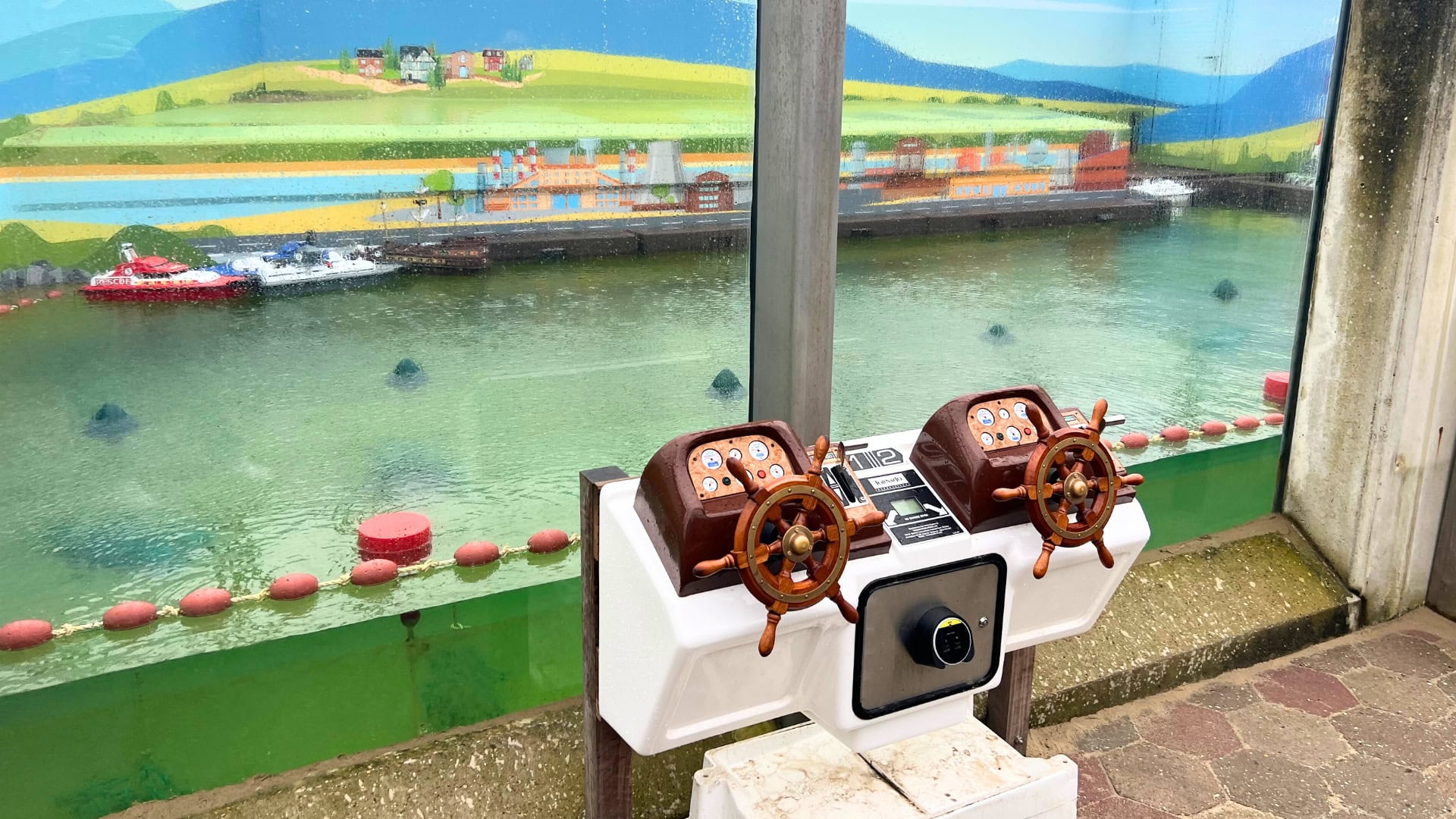 Leeg zeehondenverblijf is nu een attractie in Noord-Hollands aquarium