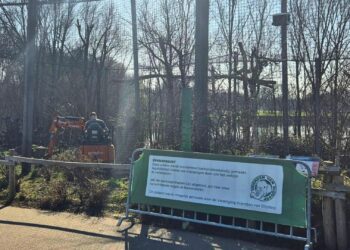 Diergaarde Blijdorp past grote volière naast ijsberenverblijf aan