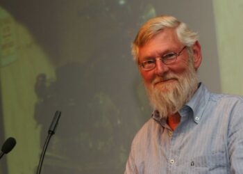 Nederlands dierentuinicoon Bert de Boer op 78-jarige leeftijd overleden