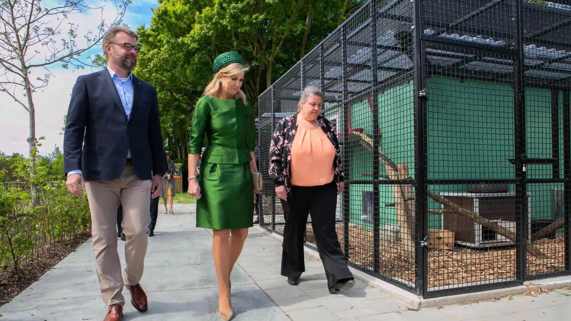 Koningin Máxima opent nieuw gebouw voor exotische dieren in Almere